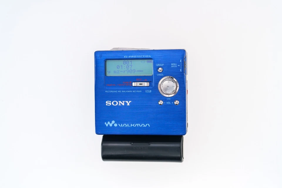 Walkman Sony MZ-R909 MD minidisco con sidecar AA (azul) [DEMOSTRACIÓN / REPRODUCCIÓN] [SIN GOMA] Foto 2 de 4