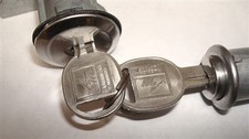 Nos Amc Amx Javelin Console Trunk Lock Set With Rare 1970 Only Keys Nos Amc Amx Javelin Console Trunk Lock Set With Rare 1970 Only Keys