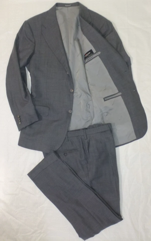 Kiton Suit Cashmere 52R/42R W34 Excellent Condition Gray Italy 100% - Image 2 of 4
