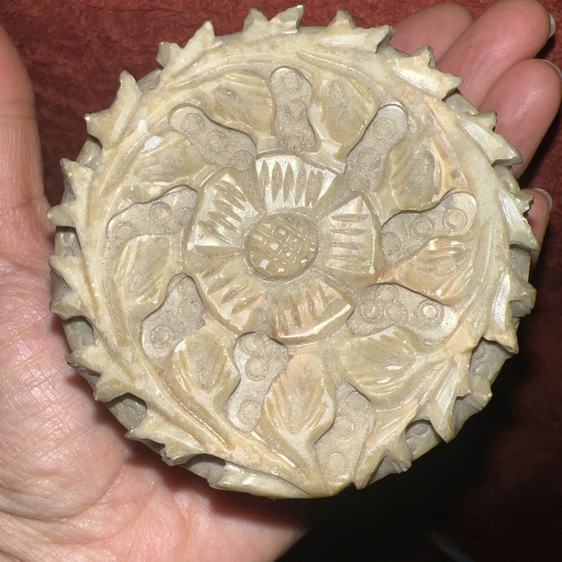 DECORATIVE UNIQUE PRIMITIVE STONE MADE HAND CARVING SMALL JEWELRY BOX