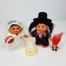 2001 TT Original Trolls Bride Groom Ring Bearer Cake Wedding Party Dolls