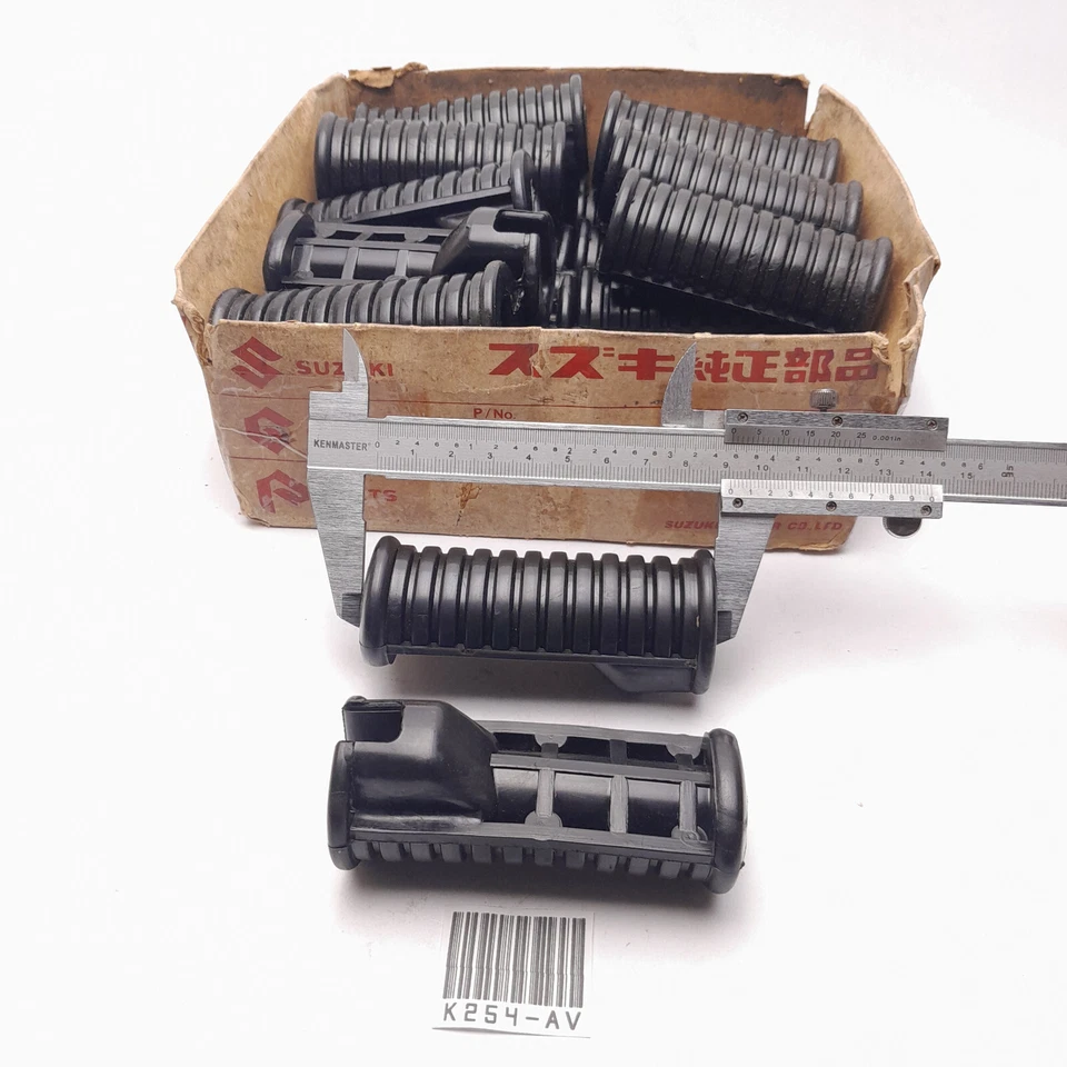 La clavija delantera de goma puede adaptarse a Suzuki A100 TS50 K10 K11 M30 NOS 2 piezas Foto 2 de 4