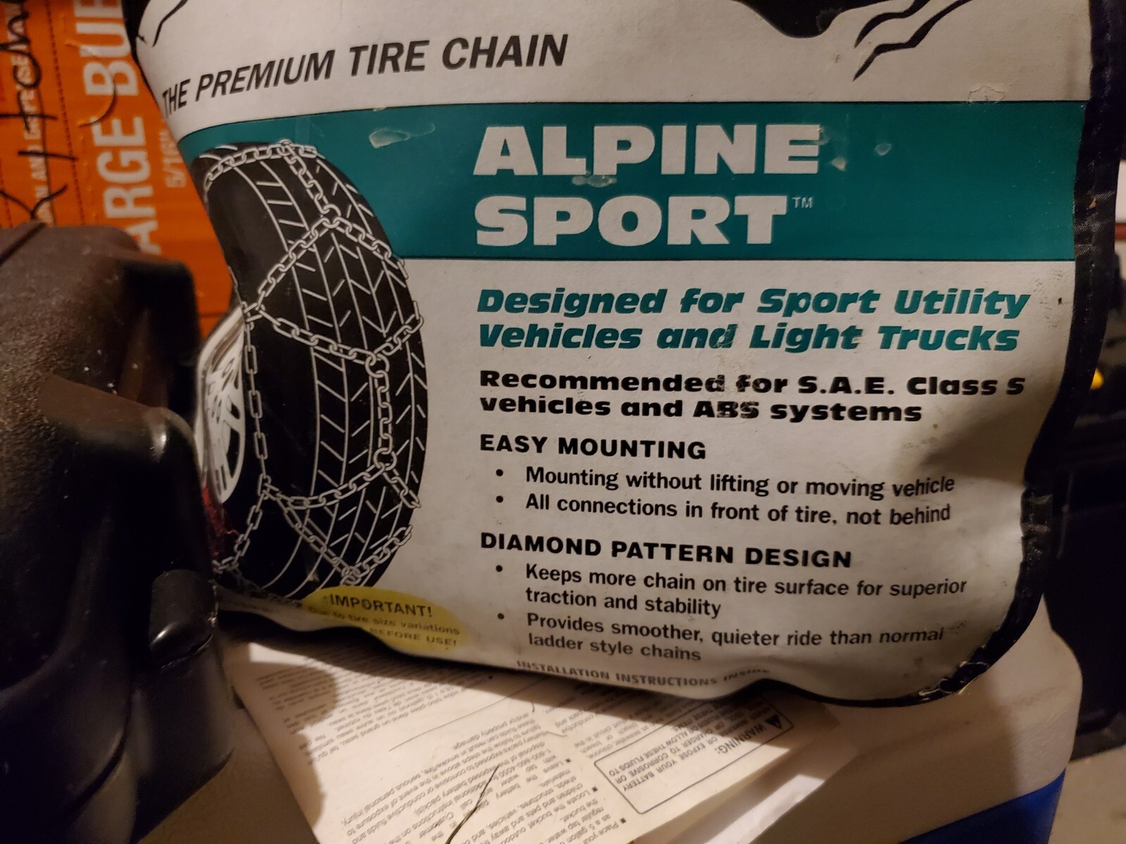 2318 Les Schwab Quick Fit Sport Light Truck/SUV Tire Snow Chains, Used