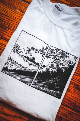 Vintage Mt. Fuji Hokusai Waves T-Shirt, Edo Period, Japan, Japanese, Tokyo Osaka