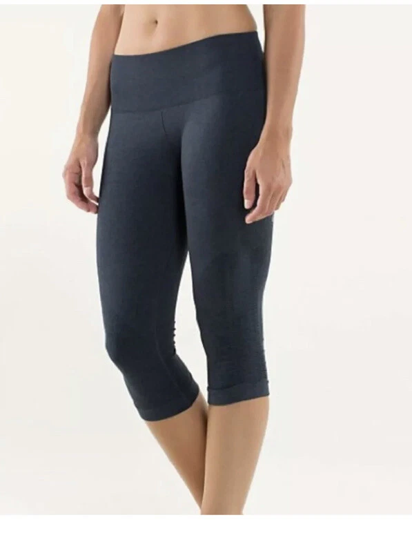 Lululemon Women's Ebb And Flow Crop Athletic Work Out Leggings