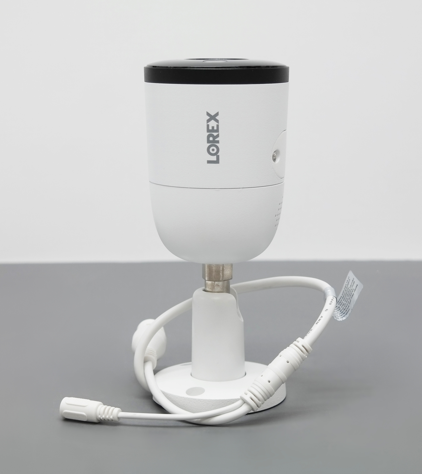 Lorex E893ABZ 4K Ultra HD Smart Deterrence IP Camera w/
