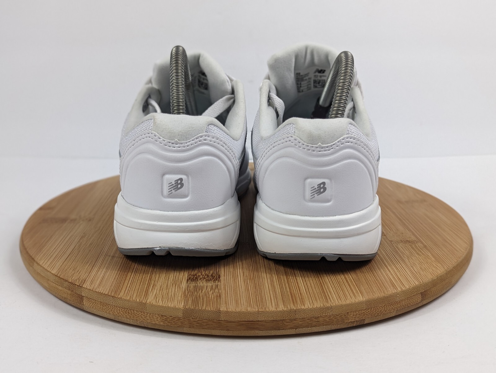 New Balance 813 Womens Walking Shoes Size 6.5 4E Wide White Sneakers