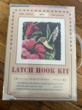 Hummingbird Flower Latch Hook Rug Kit 17.7 X 17.7 Inches New in CaseCraft Kit