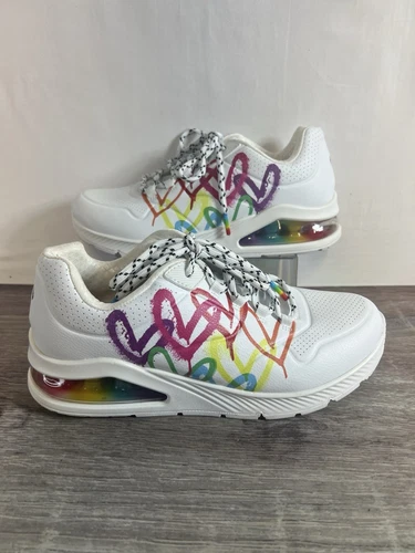 Skechers Womens Uno 2 Floating Love Size 8 Love wall Design