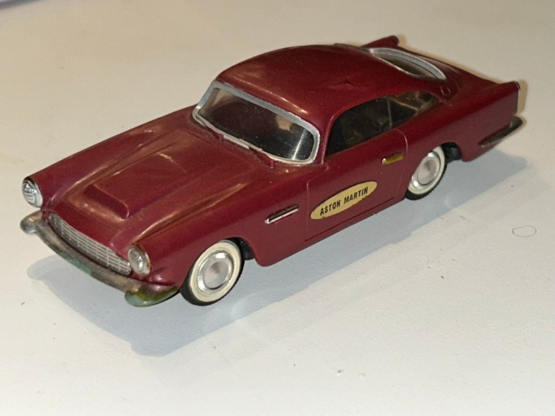 Ideal Motorific Classic Aston Martin with Working Motor & Chassis