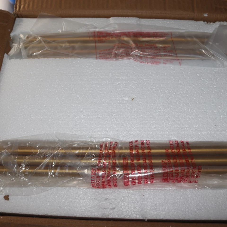 Colgante Burbuja Z-Lite 1 Luz con Pantalla de Vidrio Blanco Latón Antiguo 100W 9.75"  Foto 3 de 4