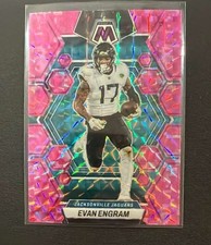 2023 Panini Mosaic - Camo Pink Mosaic #106 Evan Engram