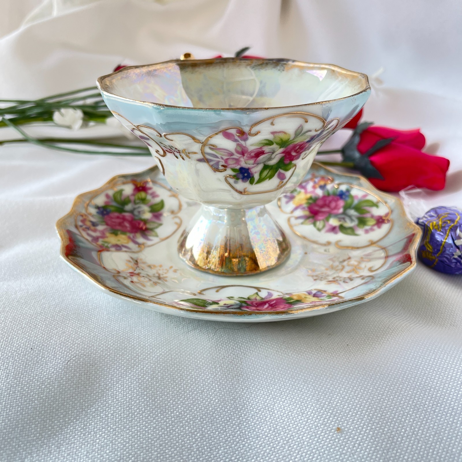 Vintage Bone China Lusterware Footed Teacup Saucer Pink Roses Japan (West Pac?)