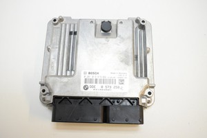 BMW 3 F30, F80 2013 Motorsteuergerät 281019679