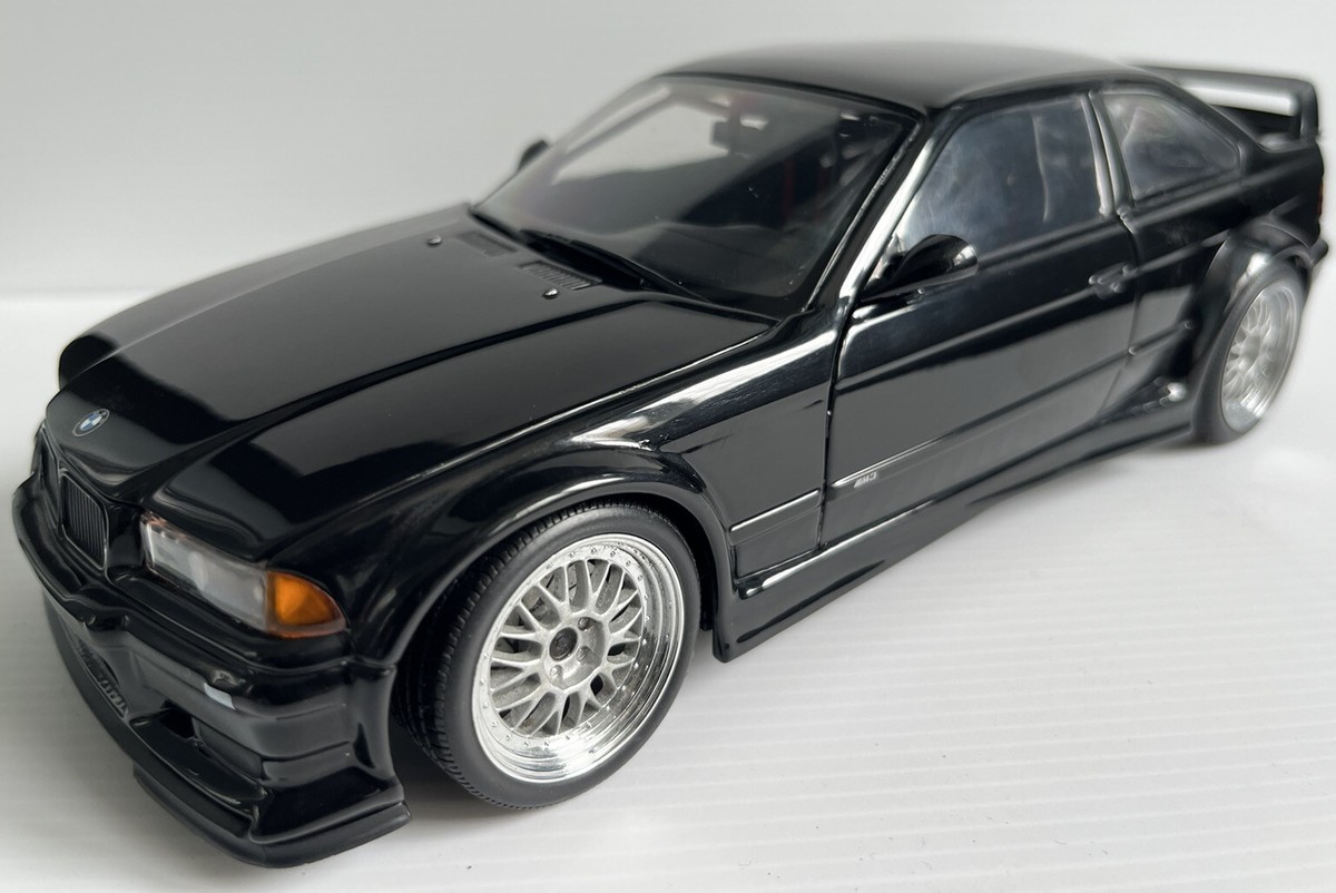 ミニッツ　オートスケール　BMW M3 GTR Black （ブラック） Amazon.co.jp: 京商 MINI-Z M3 GTR E46 ミニッツレーサー ASC