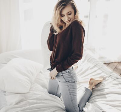 Anime Olga Laferova Irina Klimenko Model Sweater  Gaming Mat Desk 5624
