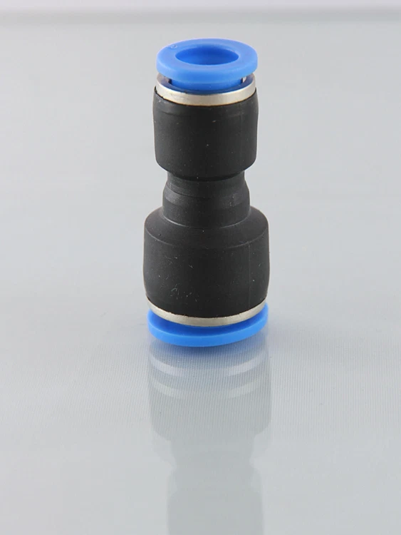 KELM 12mm to 10mm Unequal Push in Straight Reducing Connector