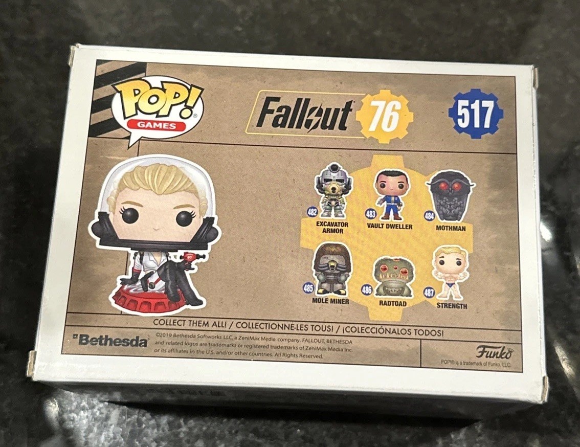 レア品　新品未開封　Fallout Funko ヌカガール　ヌカコーラ Funko Pop! Vinyl: Fallout - Nuka-Girl - GameStop (Exclusive) #517