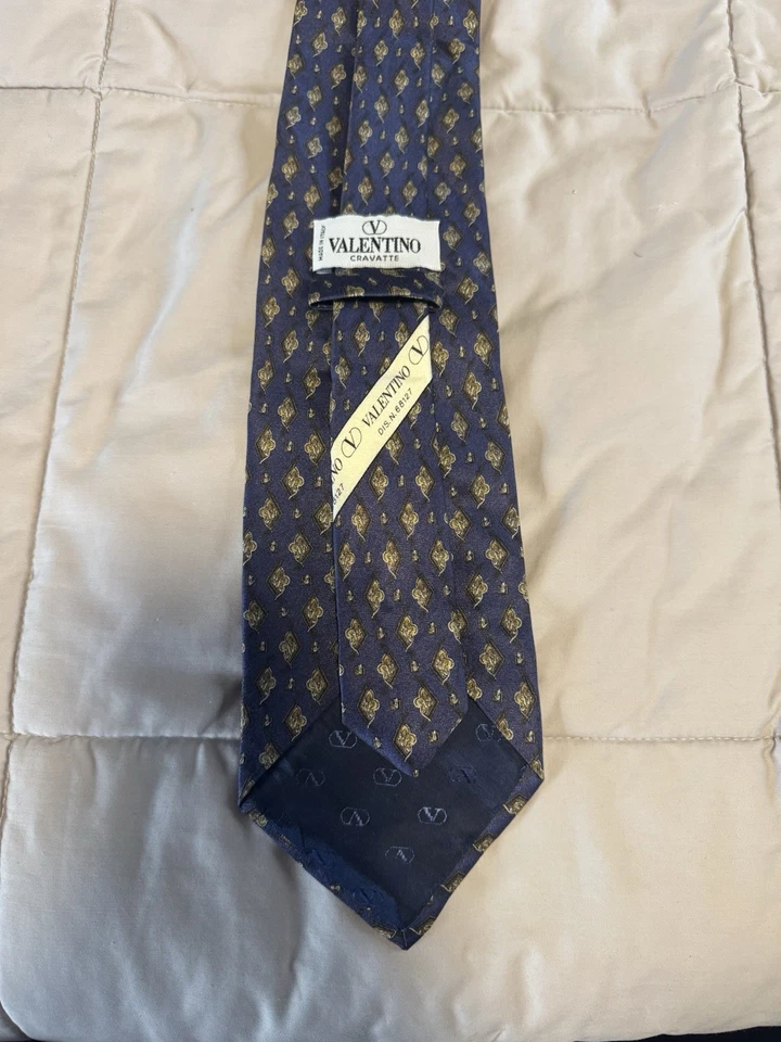 Corbata VALENTINO, HECHA EN ITALIA, AZUL con corbata motivo tostado, corbatas de diseñador. Foto 2 de 2