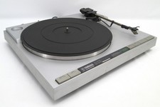 Yamaha P-500 Fully Automatic Turntable w/ Pickering Cartridge