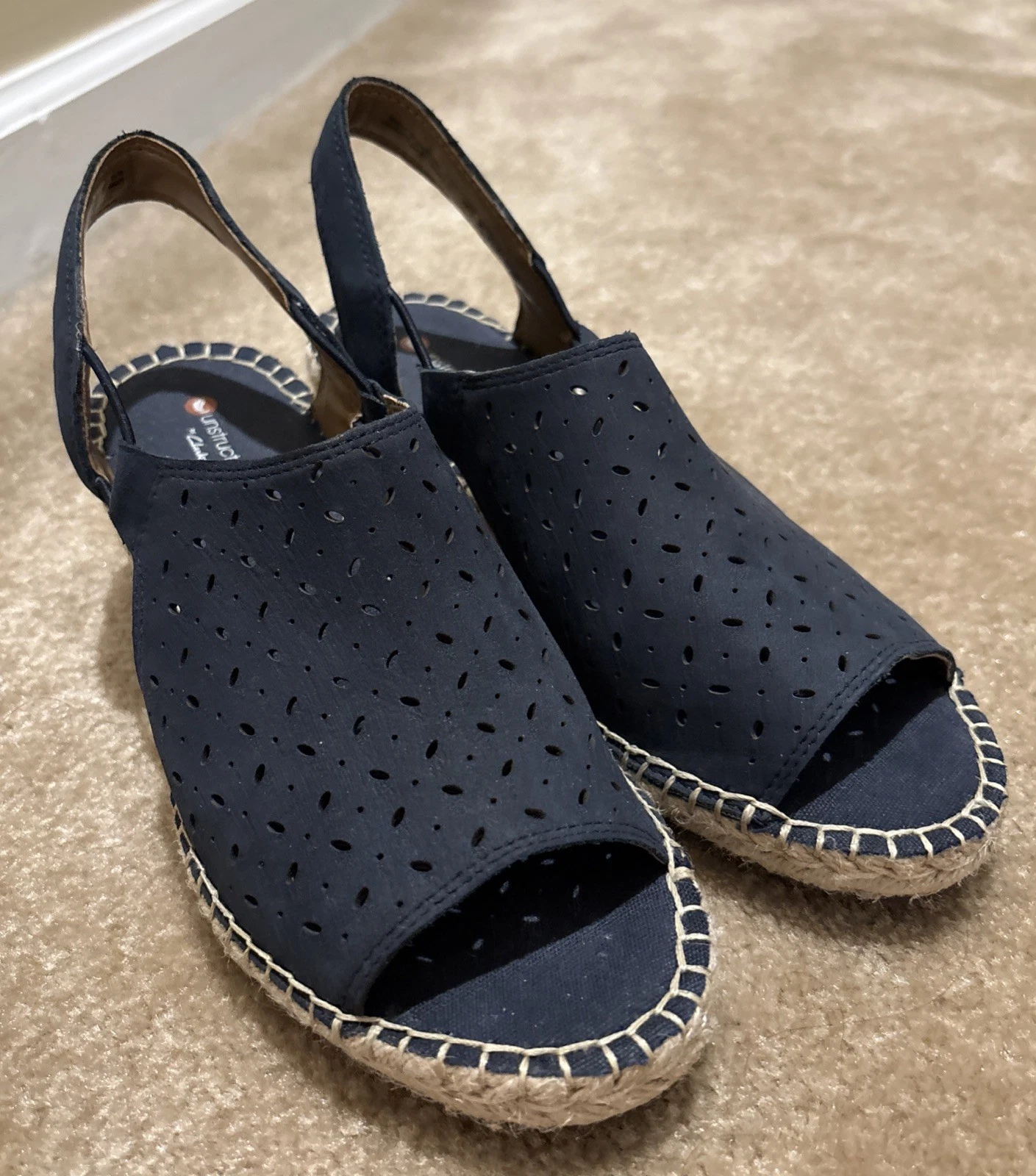 Scarpe sandalo donna Unstructured by Clarks Petrina Gail zeppa taglia 6M