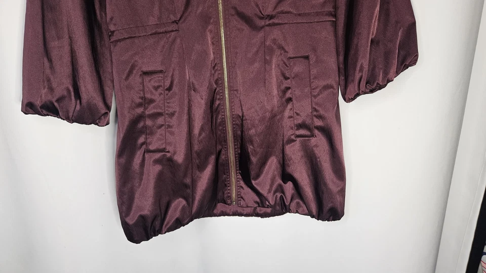 CHAQUETA IMPERMEABLE LARGA MICHAEL KORS ELEGANTE PÚRPURA CON CAPUCHA ANORAK CINTURA CECHADA P/M Foto 4 de 4