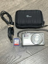 Nikon COOLPIX S3500 20.1MP Digital Camera - Silver w/ Case  Power Cable SD CARD