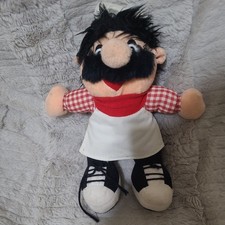 Peluche de pizza de colección Showbiz Pasqually Chef Chuck E. Cheese juguete muñeca pizzaman de 10"
