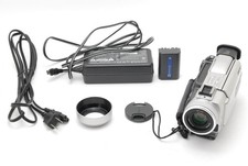  NEAR MINT w/Charger Sony Handycam DCR-TRV20 Mini DV Digital Camcorder Japan