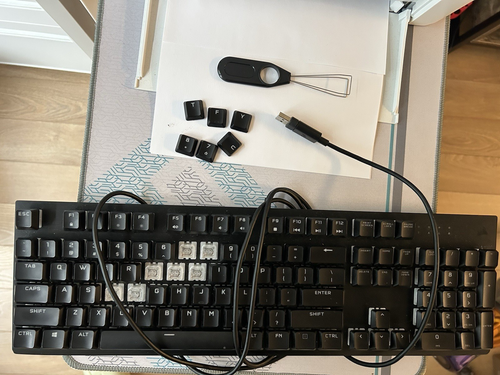 Corsair K60 RGB Pro Mechanical Gaming - Genuine Functional Keycaps *KEYCAP ONLY - Picture 6 of 7