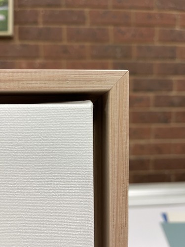 Artist Canvas With Oak Float Frame Ready To Paint 900mm X 600mm - Picture 3 of 3