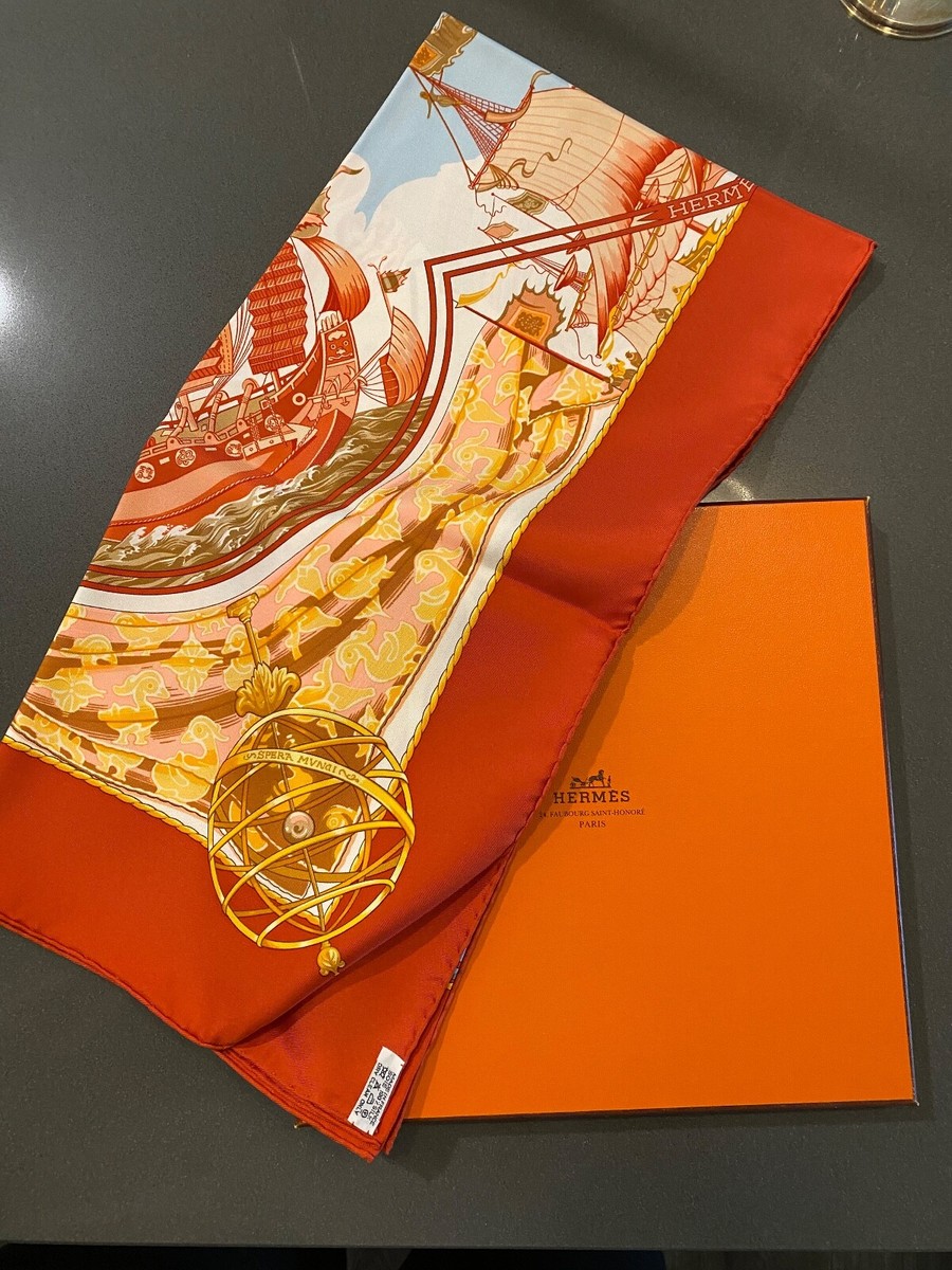 【HERMES】正規店オレンジBOX付★Silk'In Classique Hermes 90cm silk scarf, designed by Toutsy, Brand new