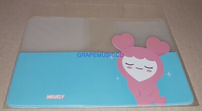 TWICE WORLD TOUR 2019 TWICELIGHTS OFFICIAL GOODS LOVELY PASSPORT