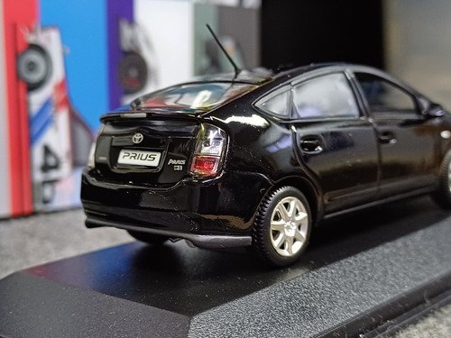 1/43 Minichamps Toyota Prius (2004) diecast - Picture 4 of 8