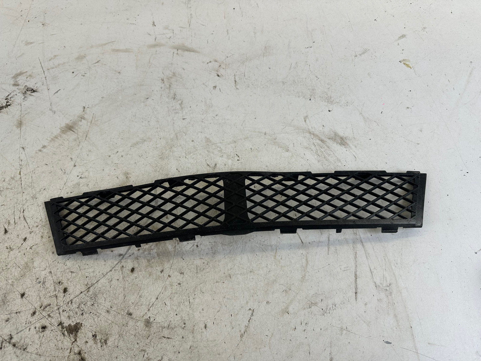 Mercedes SLK320 Center Bumper Grille Grill R170 01-04 A170 885 03 23 AMG Edition