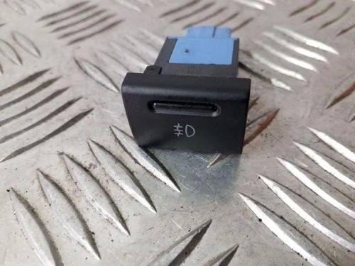 AUDI A4 8D2, B5 Nebelscheinwerferschalter 8D0941563 2.50 Diesel 110kw 25138590