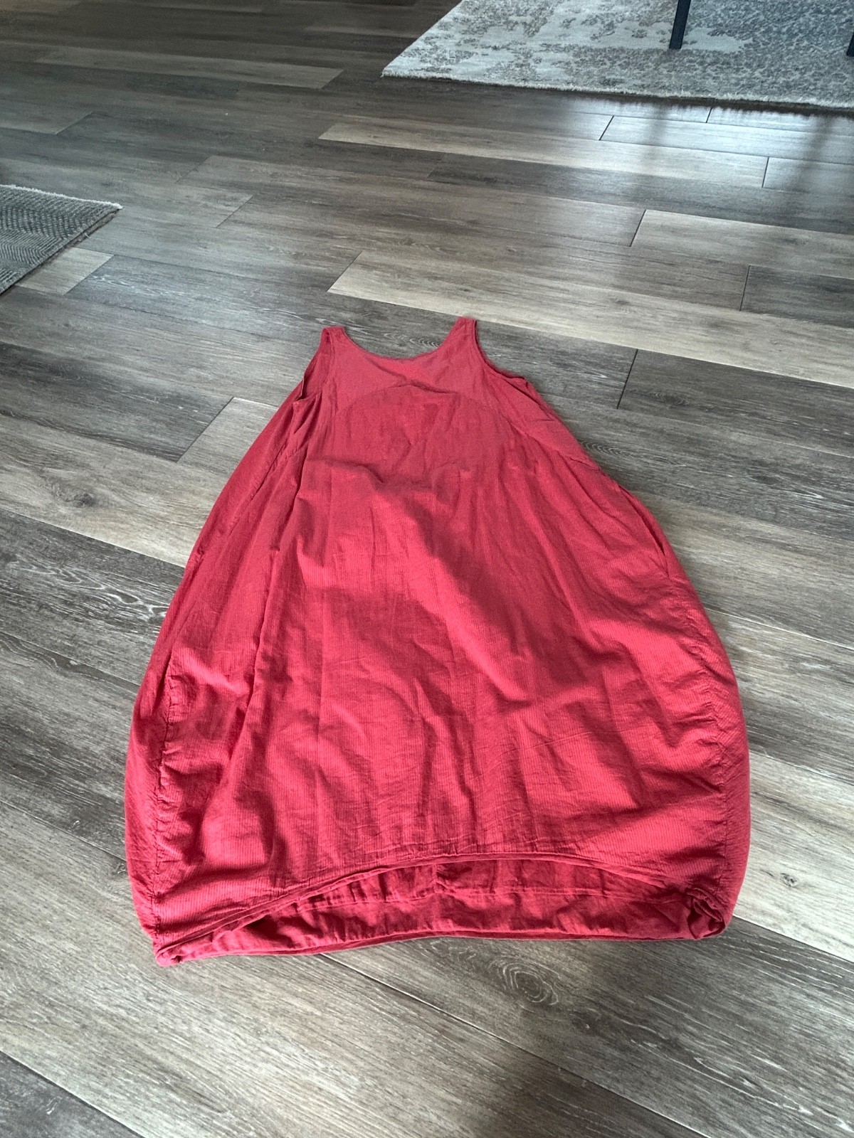European Culture Peach Tone On Tone Sleeveless Bubble Dress Sz M