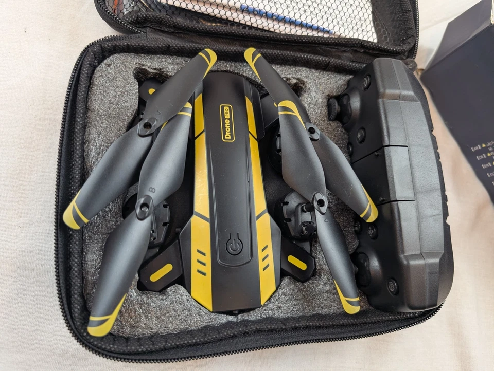 T6 Drone New In Box, Foldable, Carry Case, SD Dual Camera OPEN BOX - Image 4 of 4