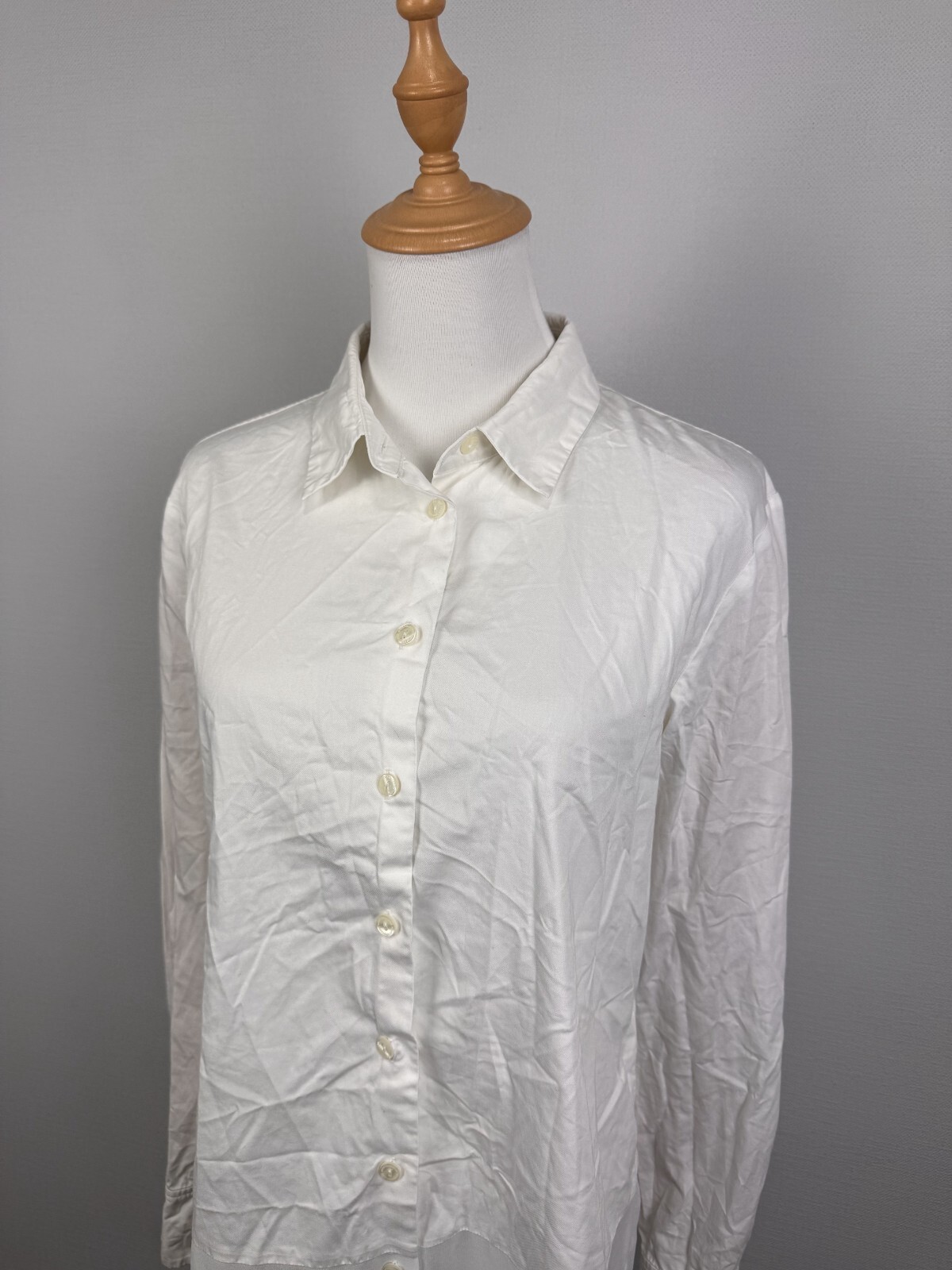 Sportmax Code White Lightweight Buttons Long Slee… - image 5