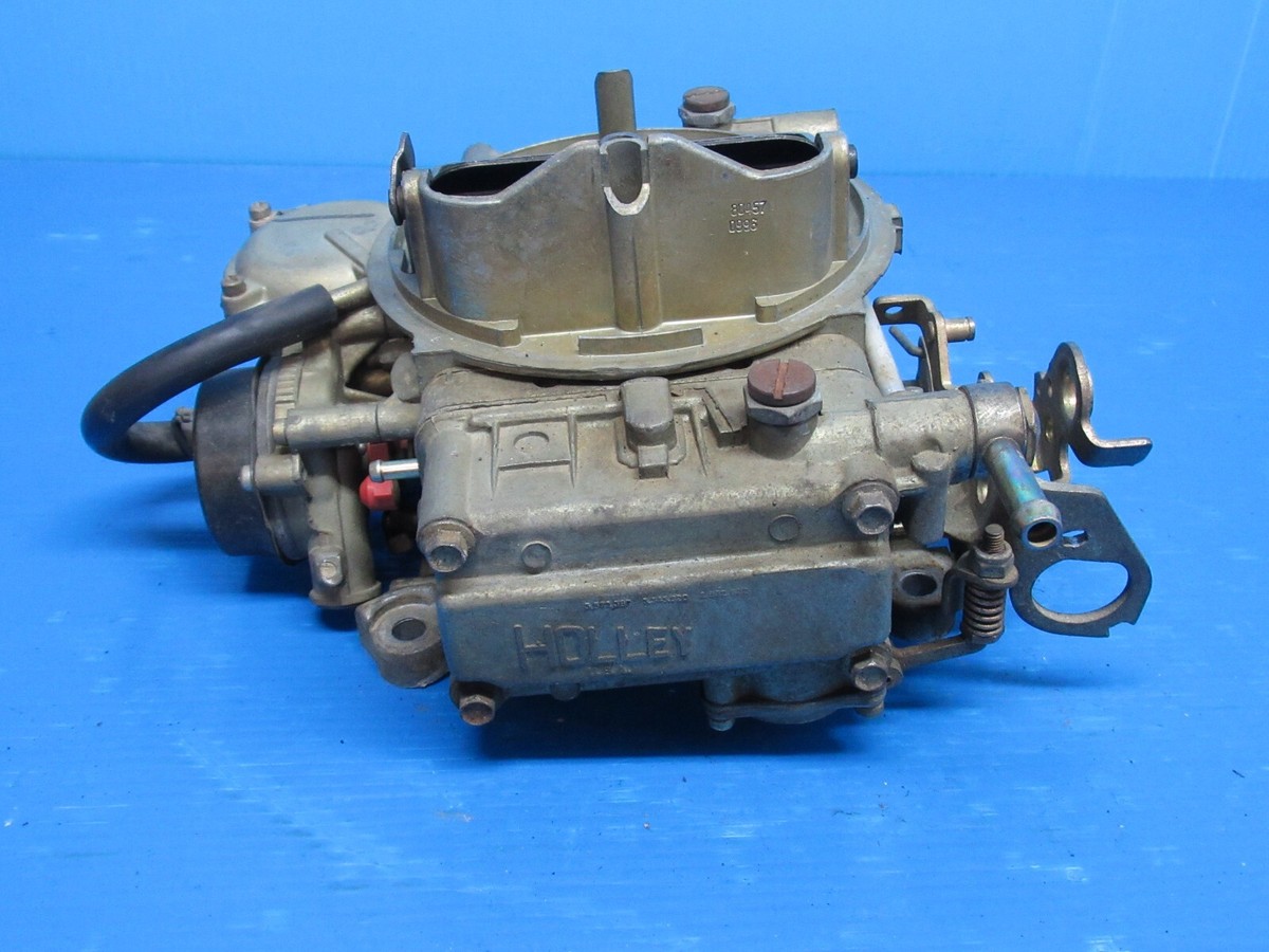 Holley R 80457 600 CFM Performance Carburetor Carb with an