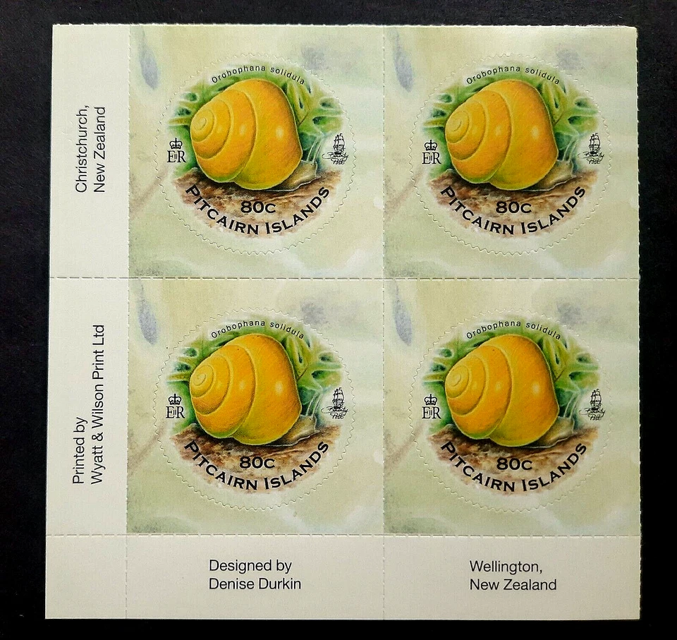 Pitcairn Islands - "ENDEMIC SNAILS" MNH Stamp Blocks of 4, 2010 - Image 3 of 4