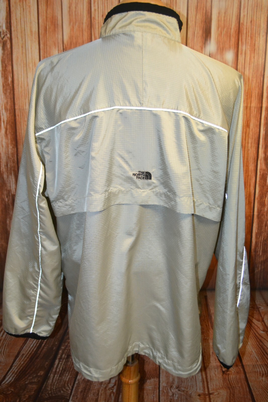 The North Face Men's Gray Nylon Blend 1/2 Zip Pullover Golf Jacket Sz XL thumbnail 6