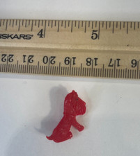 Small Scottie Dog Red Button Pin - Scottish Terrier - 1 x 3/4