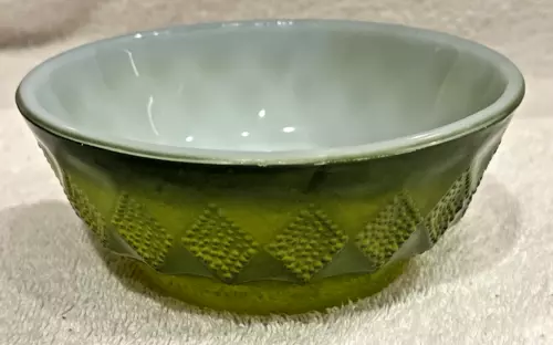 Vintage Anchor Hocking FIRE KING Kimberly Diamond Green Bowl
