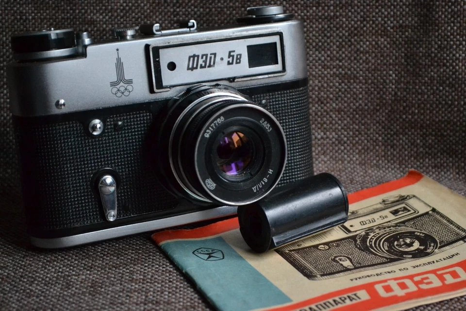 Conjunto de fábrica câmera FED-5B Industar-61l/d Jubileu lançamento olímpico 1980 - Imagem 2 de 4
