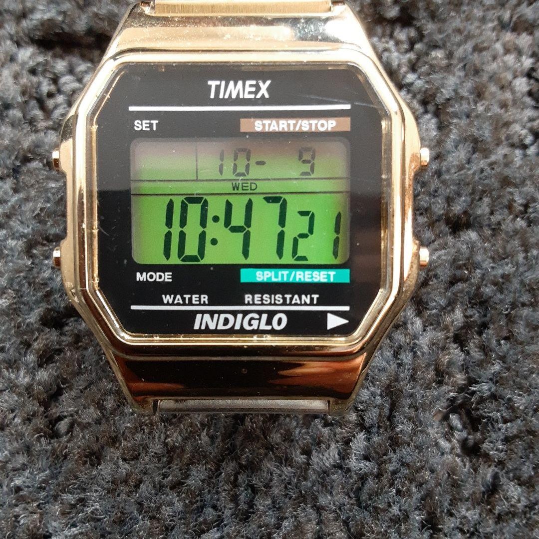 極美品　TIMEX CLASSIC DIGITAL ウォッチ T78677 クラシックデジタル ゴールド | TIMEXオンラインストア