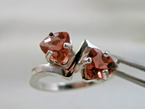 ANDESINE LABRADORITE - Reddish-orange Trillions .925 Sterling Ring 0.82 ctw. - Picture 3 of 10