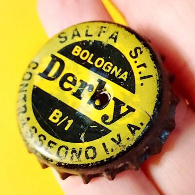 DERBY fruit juice SALFA bologna italy narrow crown cap 80s