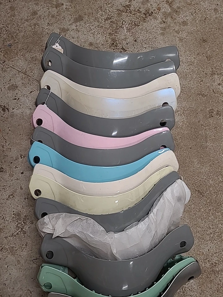 Cubierta del manillar delantero Piaggio Liberty Vespa ET2 ET4 nueva - muchas opciones de color Foto 3 de 4