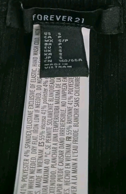 Forever 21 Basic Black Slit-Narrow Design Skirt S… - image 3